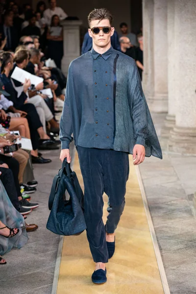 Look 36